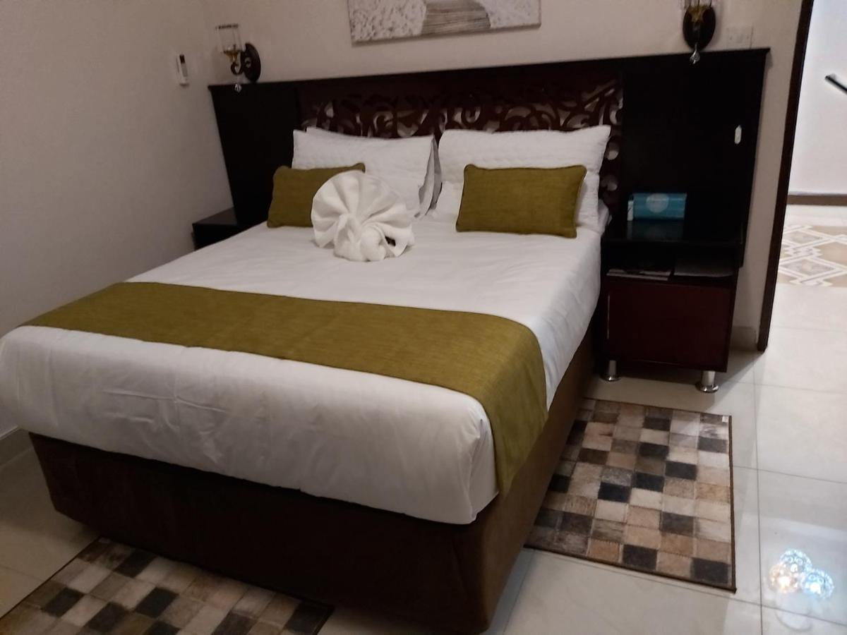 Top Stay Inn Kasane Εξωτερικό φωτογραφία